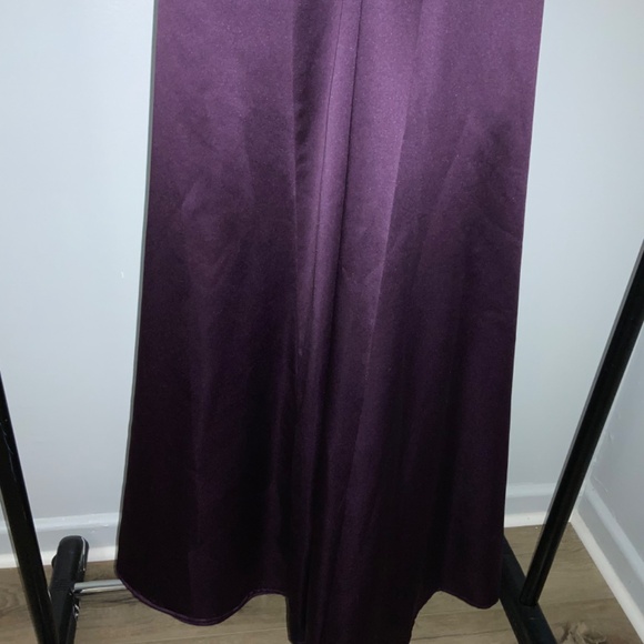 David’s Bridal strapless purple satin formal gown Sz 12 beaded ruched lined - Picture 7 of 7
